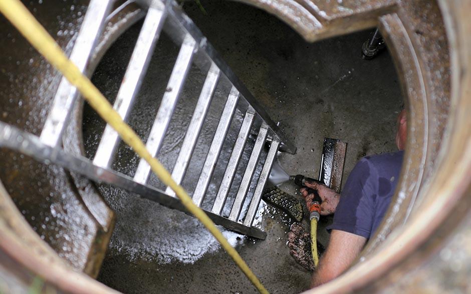  comment déboucher un lavabo Paris 6