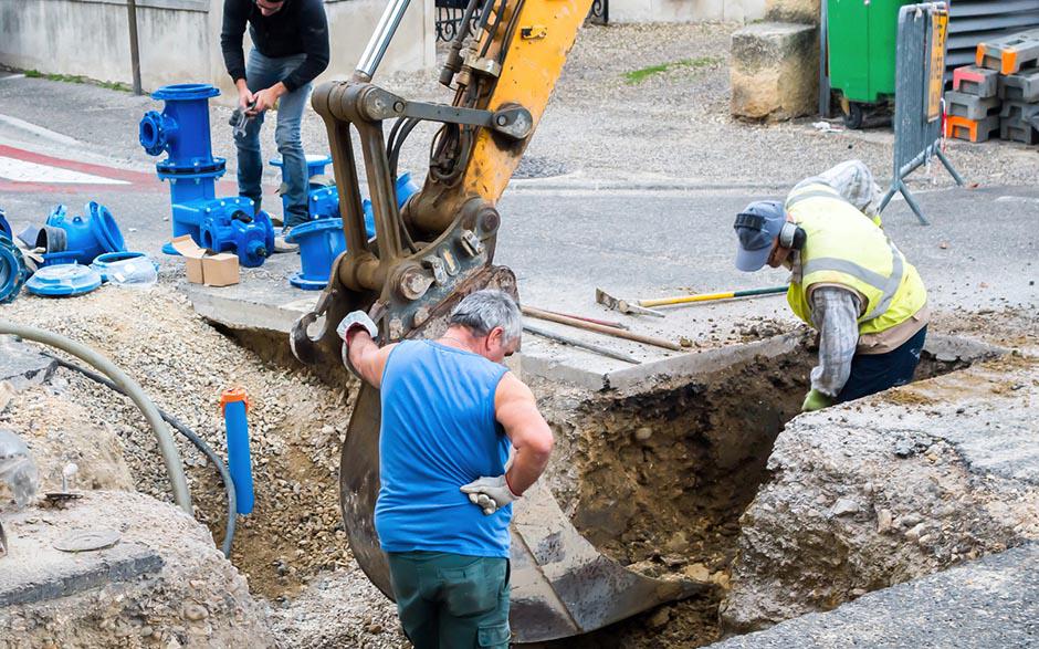 comment déboucher un lavabo Clichy